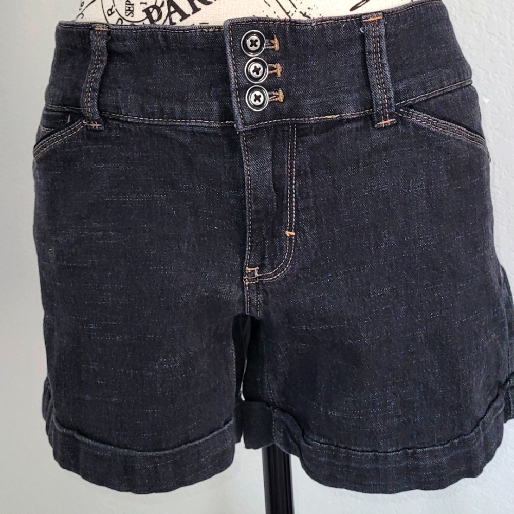Black stonewashed shorts